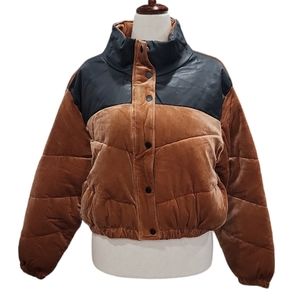 NWT Celebrity Pink Women’s velvet crop puffer winter coat, very warm XL